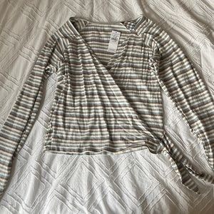 NWT American eagle cross over tie top